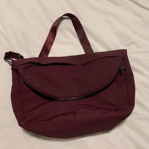 Lululemon large bag